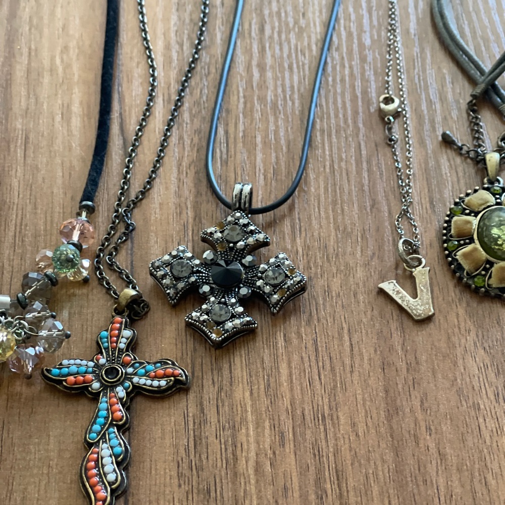 Necklaces bundle - Picture 4 of 10